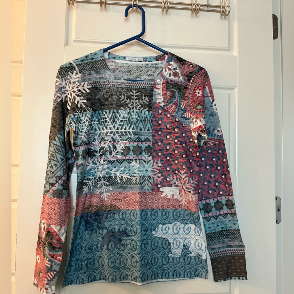 Whimsy Rose size small long sleeve tee